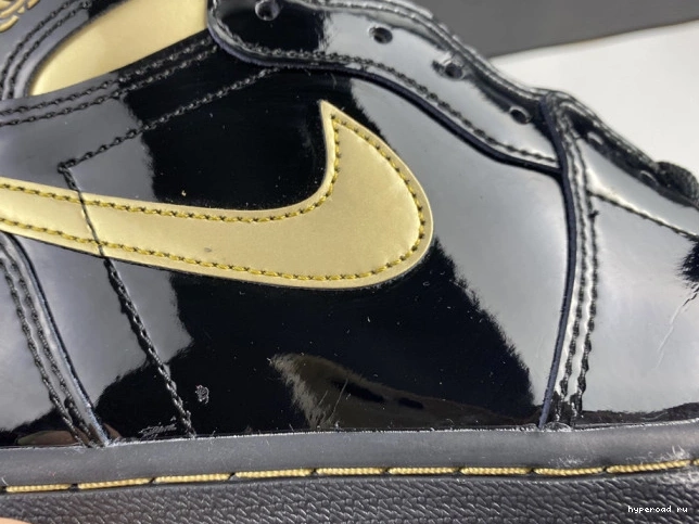 METALLIC (2020) GOLD HIGH 1 BLACK 555088-032 AIR JORDAN RETRO 0812
